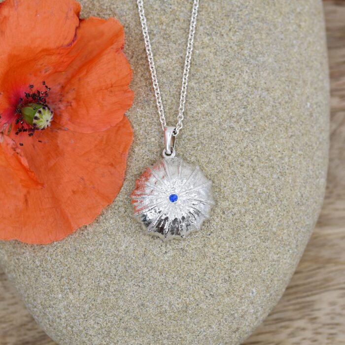 Poppy-Anhänger in Silber