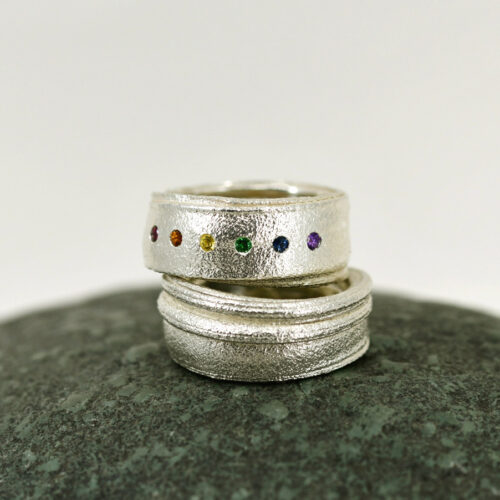Mirsuro Hikime Ring Edelsteine