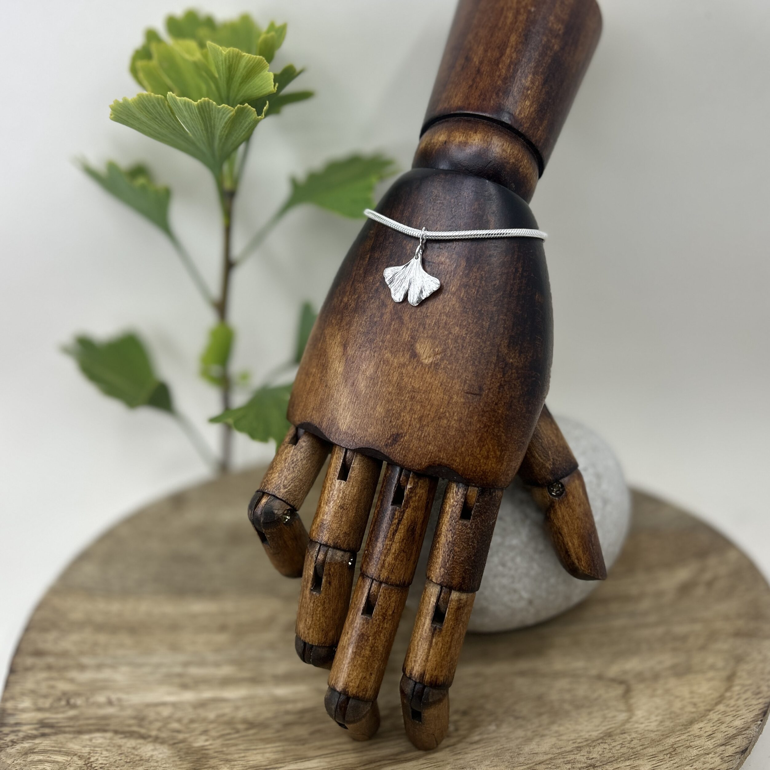 Armband mit Ginkgo-Blatt