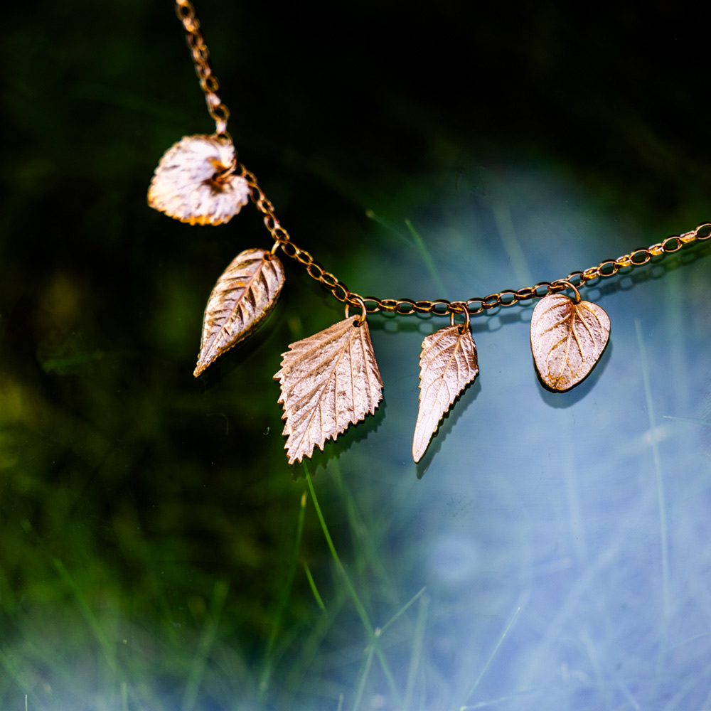 Kräuterhexe Rotgold