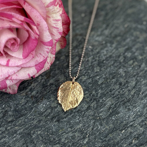 Rosen Blatt Schmuck