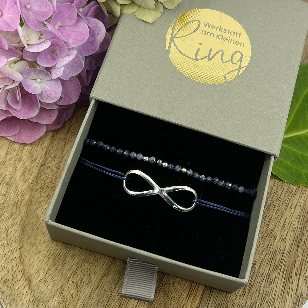 Infinity Saphir Armband